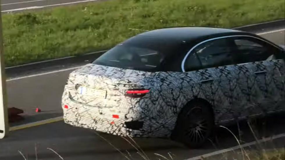 Μαζί οι Mercedes C-Class σεντάν και βάγκον (+vid)